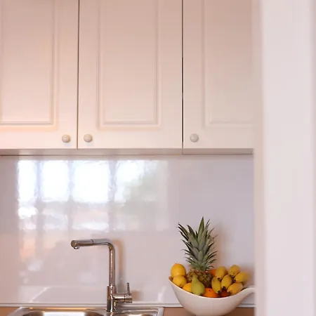 Zlatna Bura * Makarska