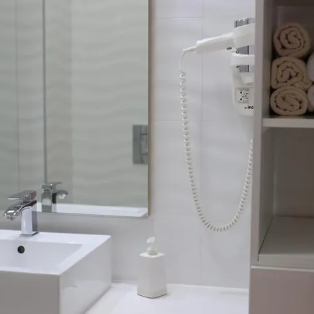 Zlatna Bura דירה *